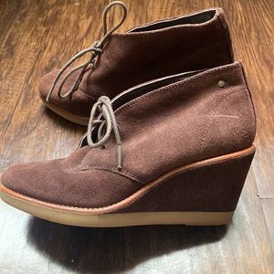 Coach Cassy ankle suede booties size 7